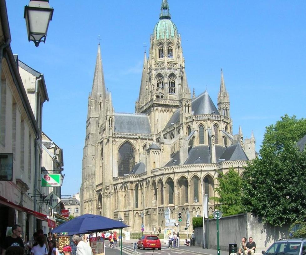 Les Pommiers Duplex Cosy Tout Confort Dans Maison Neuve Avec Terrasse Entree Independante 5 Mn De Bayeux Et 10 Mn Plage Du Debarquement Sommervieu Eksteriør bilde